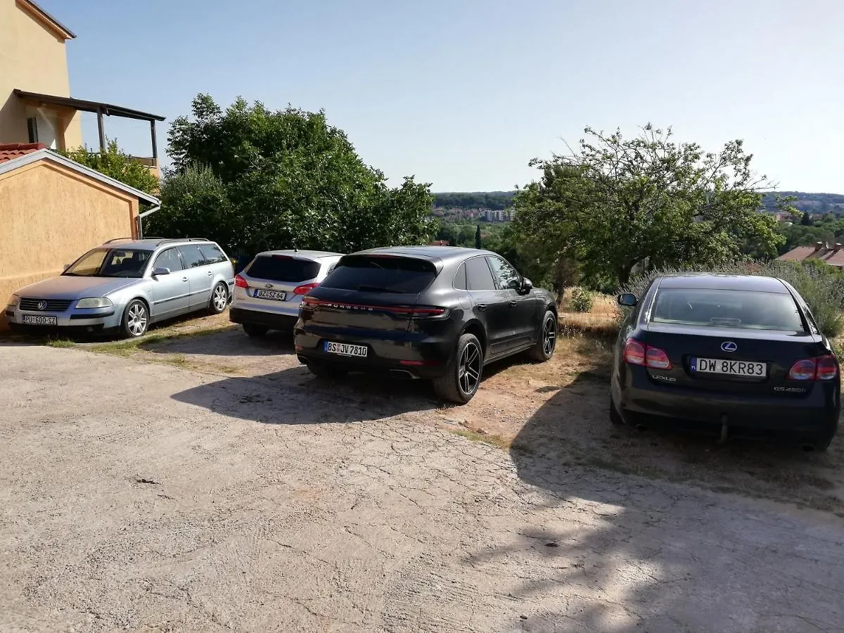 Apartment Piranesi With A Parking Space Pula 0*,  Chorwacja