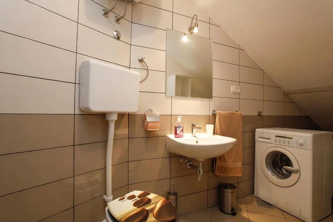 Apartment Piranesi Pula