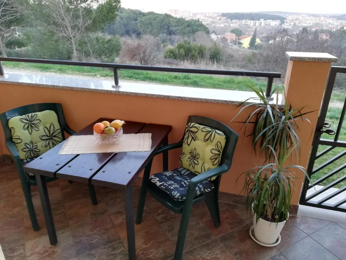 Apartment Piranesi Pula